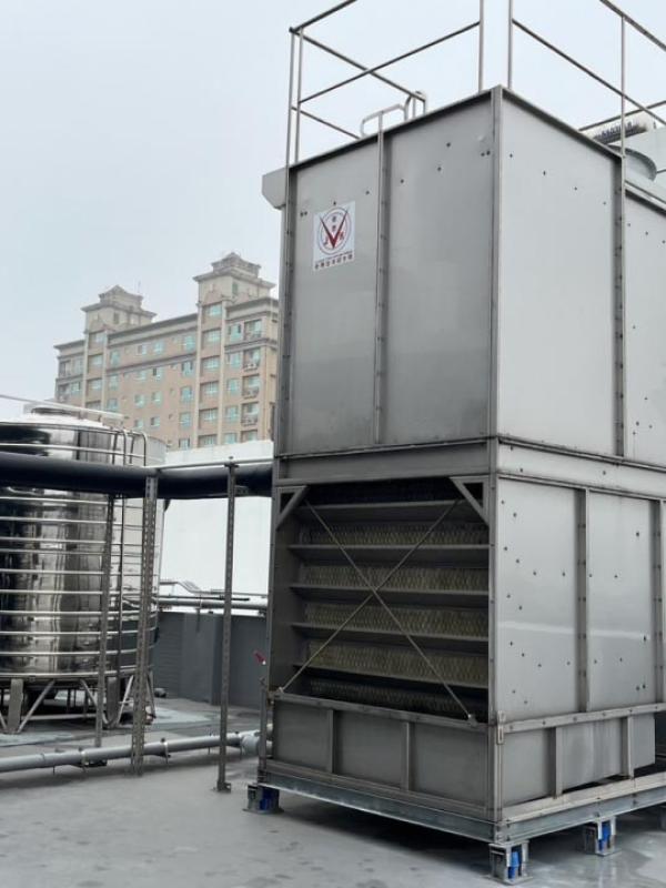 智能控制系統使1+1>2，冷卻水塔搭配冰水機的完整AI解決方案